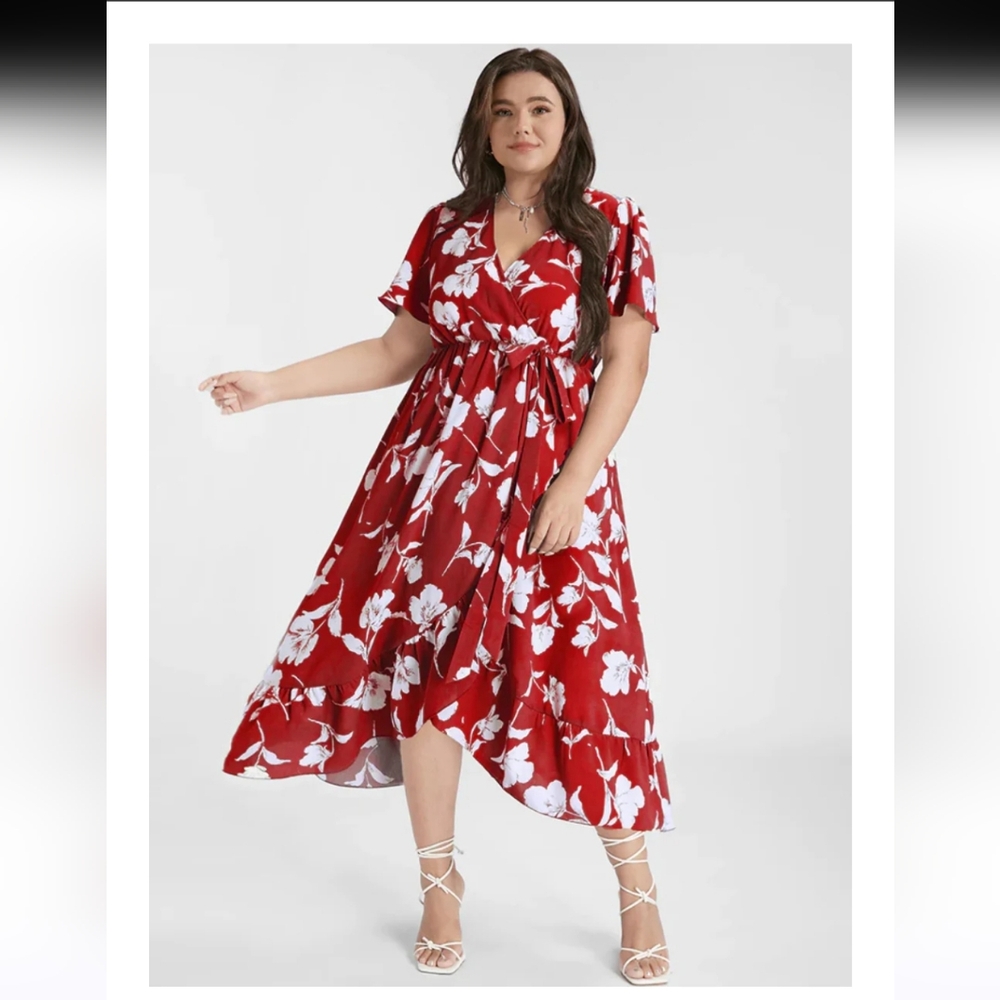 BloomChic Floral Dress Size 22